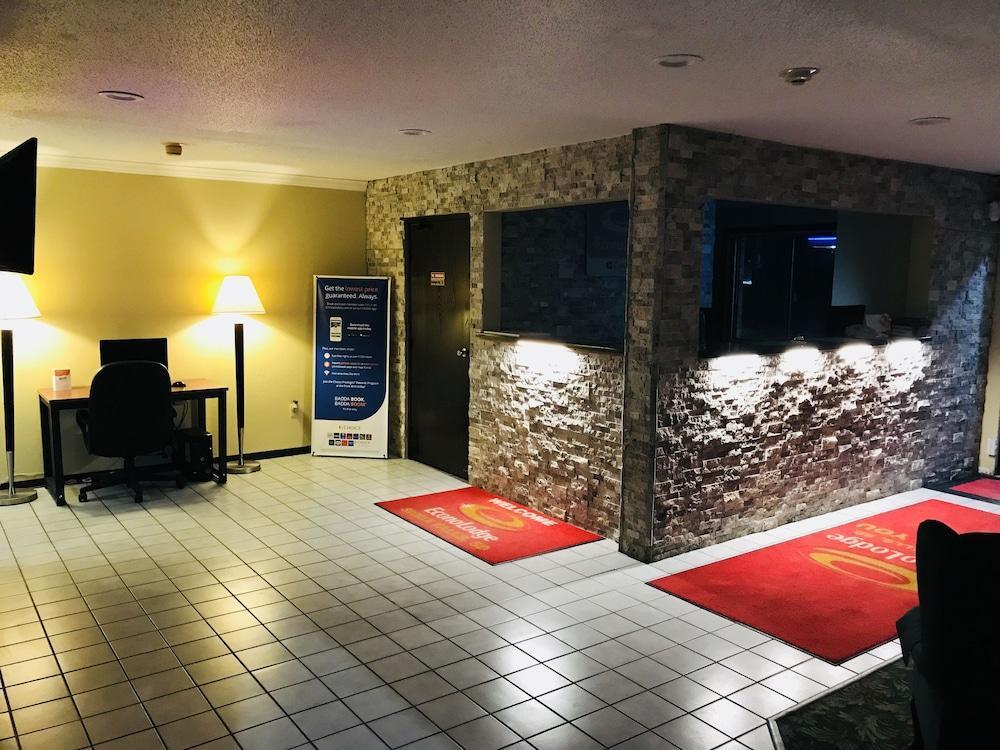 Econo Lodge North Sioux Falls Buitenkant foto