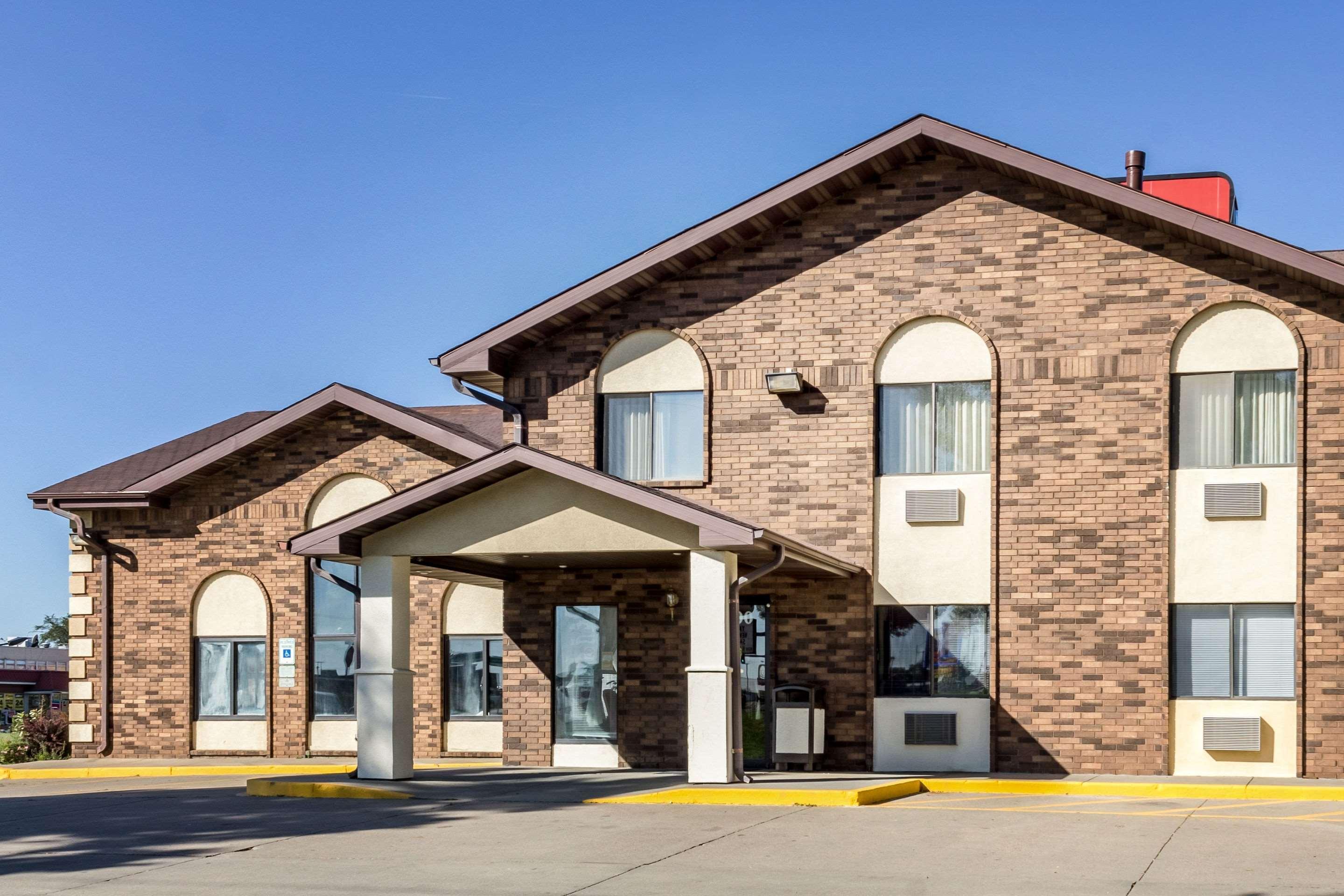 Econo Lodge North Sioux Falls Buitenkant foto